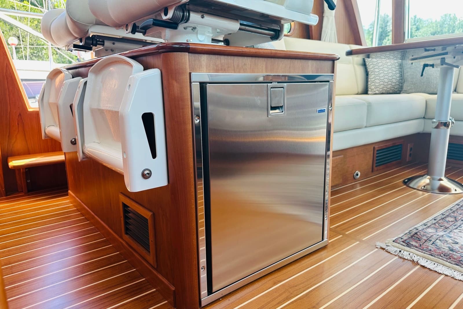 2025 Sabre 48 Salon Express - Photo 54