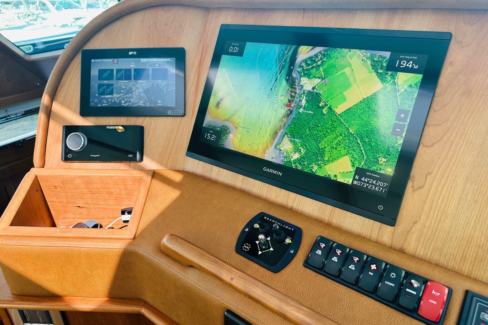 2025 Sabre 48 Salon Express - Photo 25