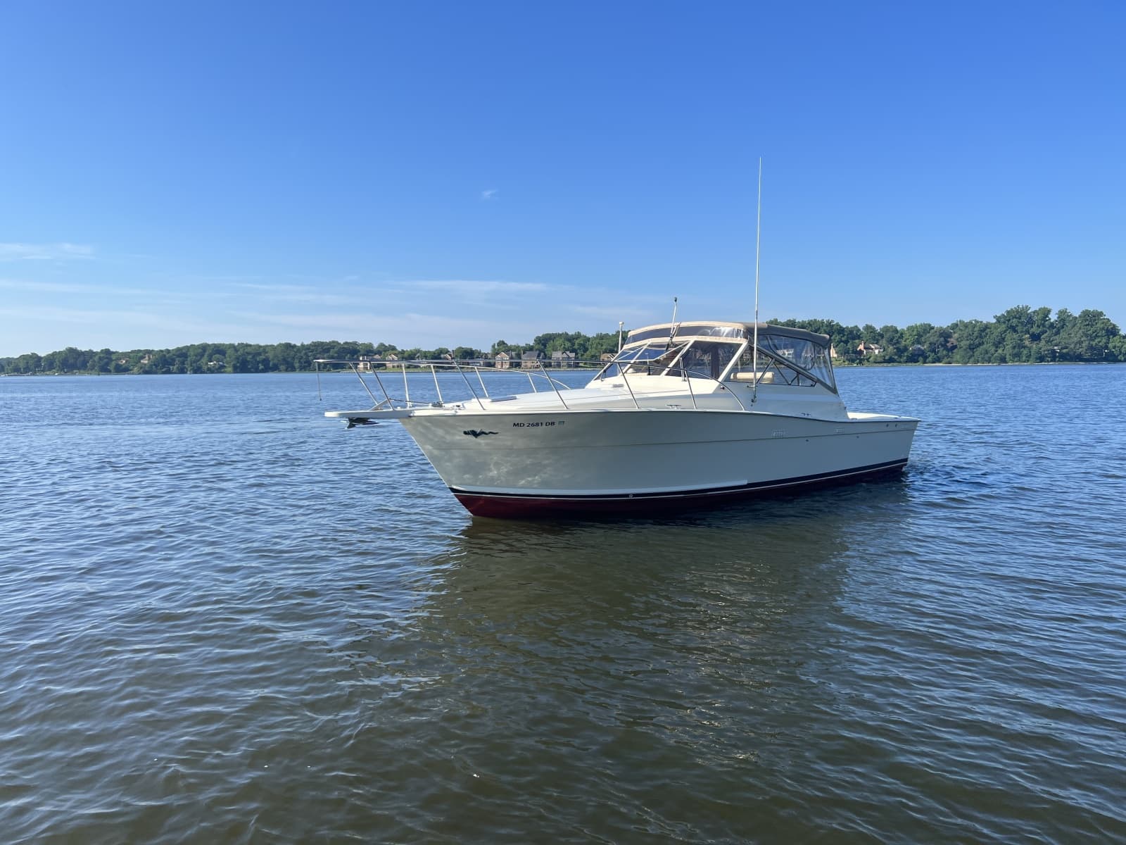 1985 Viking 35 Express - Photo 3