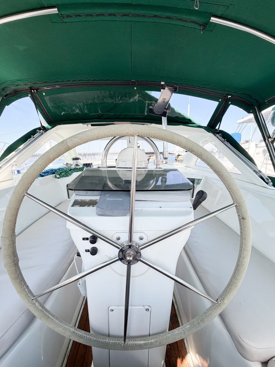2002 Beneteau Oceanis 42CC - Photo 32