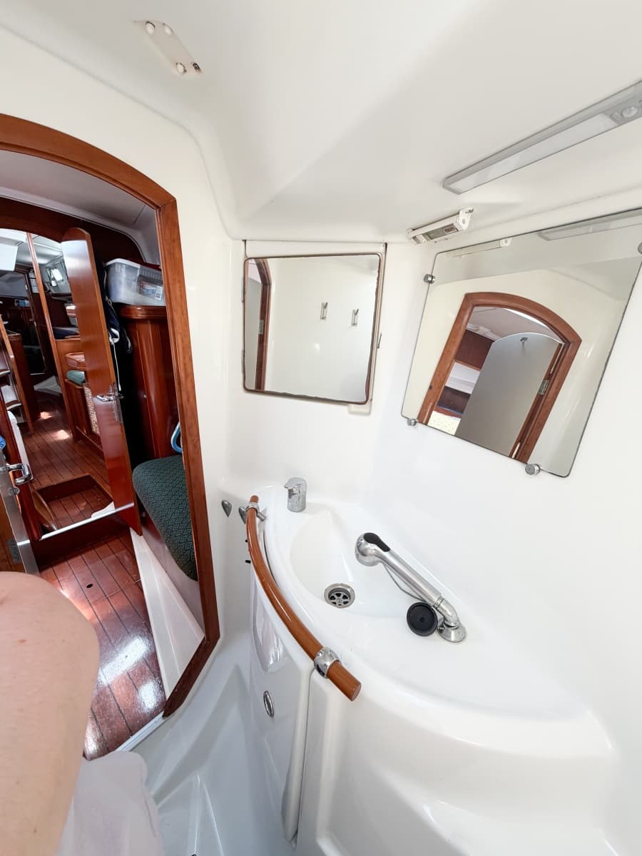 2002 Beneteau Oceanis 42CC - Photo 74