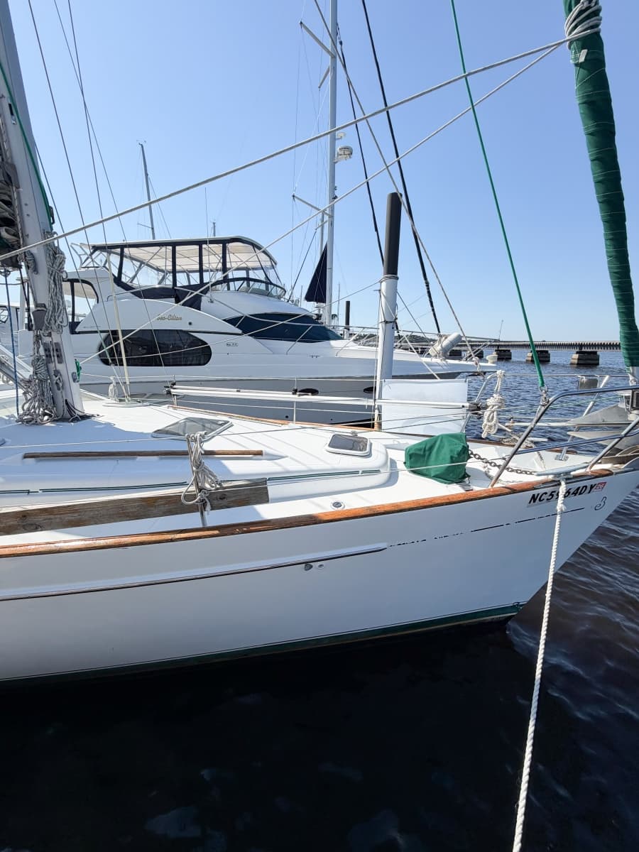 2002 Beneteau Oceanis 42CC - Photo 9