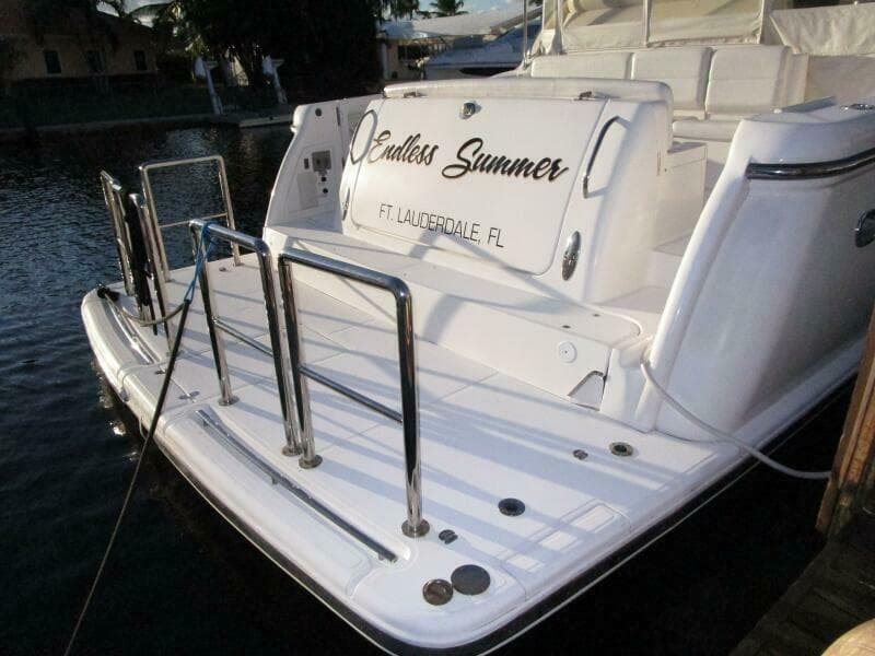 2003 Tiara Yachts 5200 Express - Photo 44