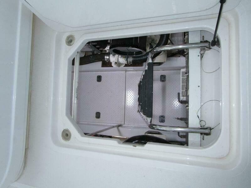 2003 Tiara Yachts 5200 Express - Photo 52