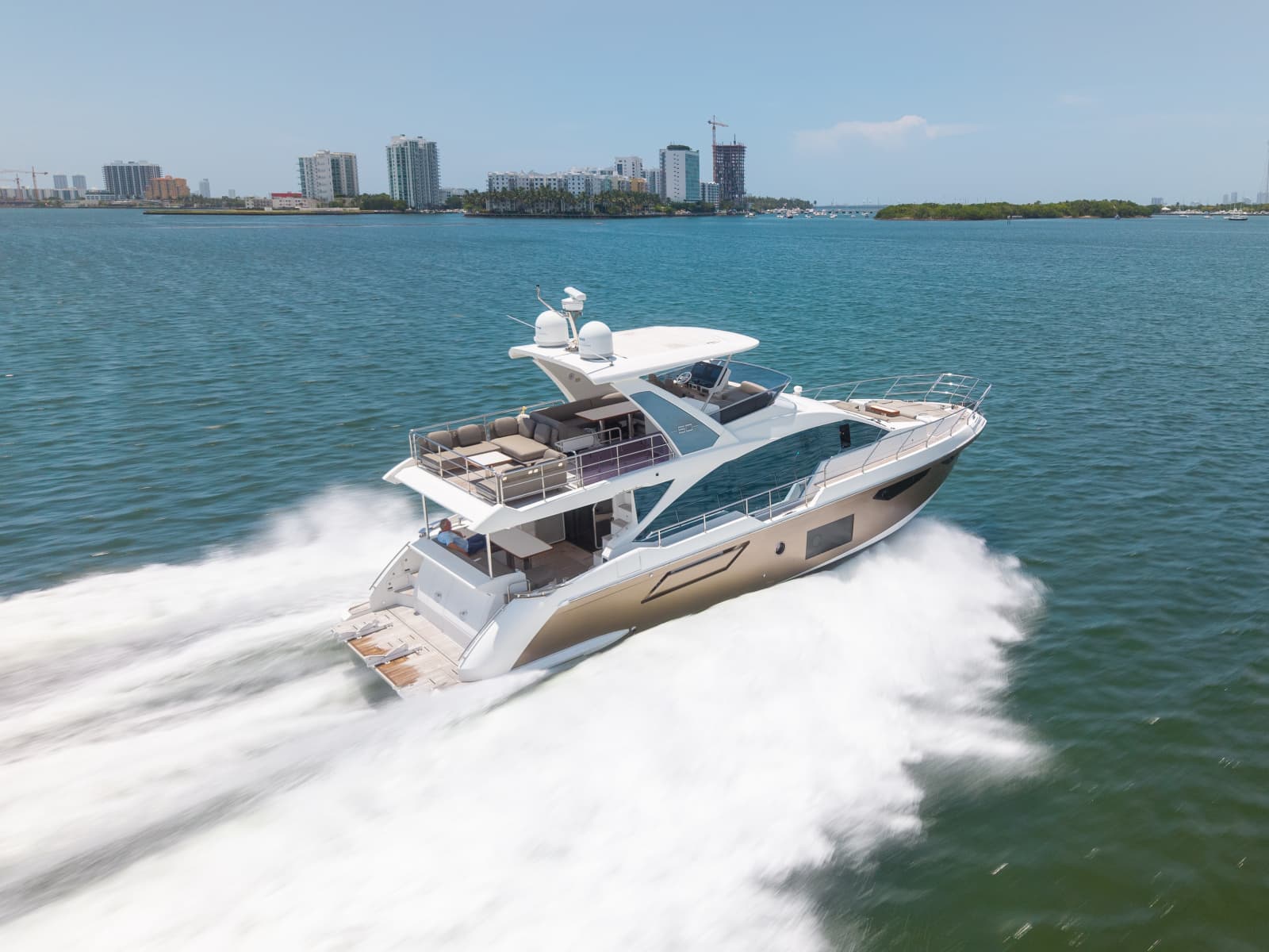 2018 Azimut 60 Flybridge - Photo 3