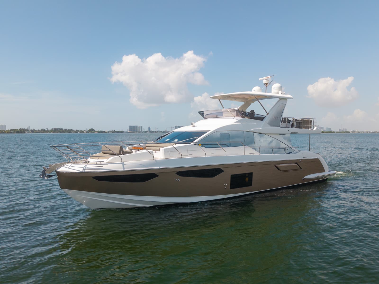 2018 Azimut 60 Flybridge - Photo 8