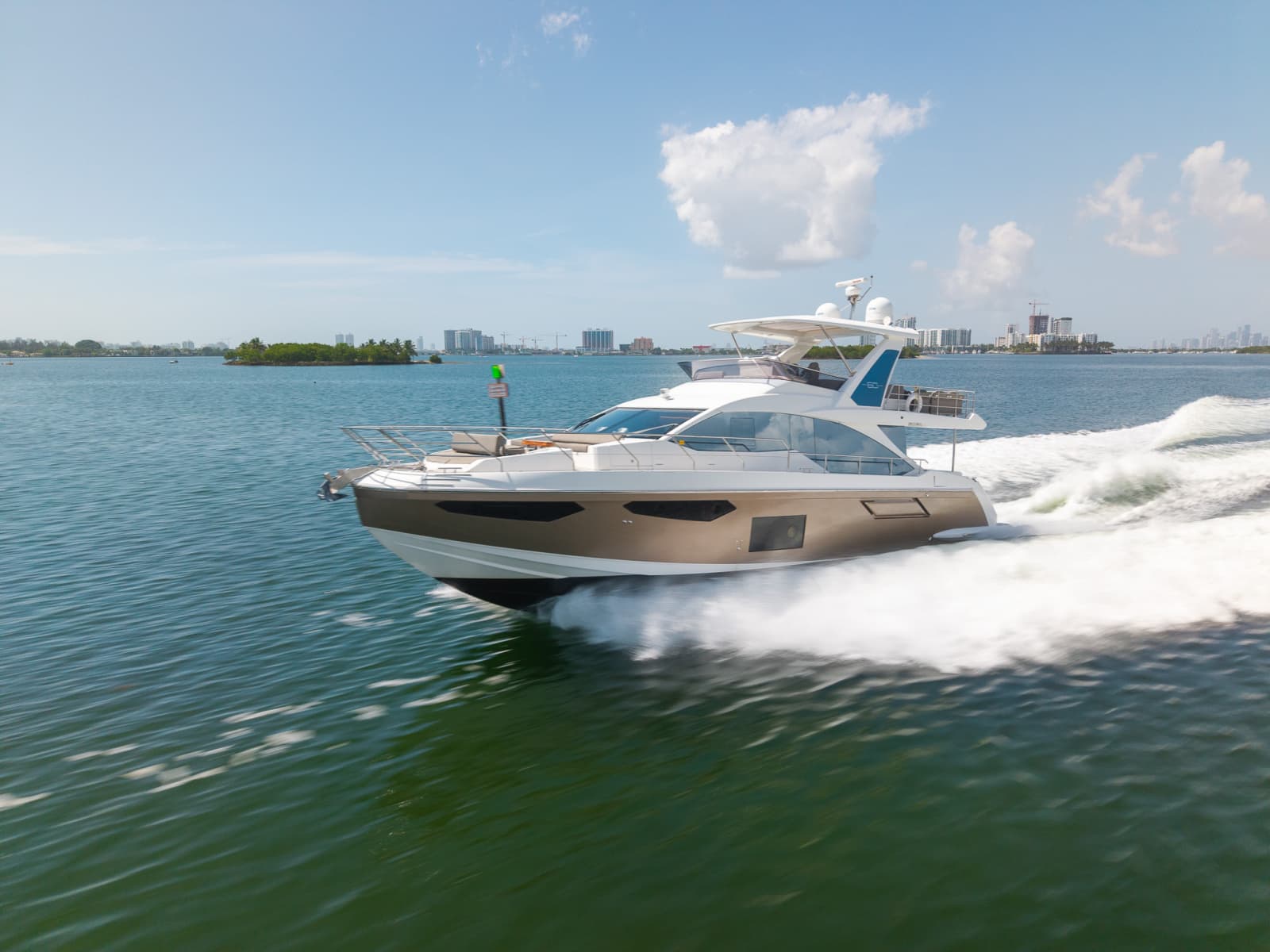2018 Azimut 60 Flybridge - Photo 2