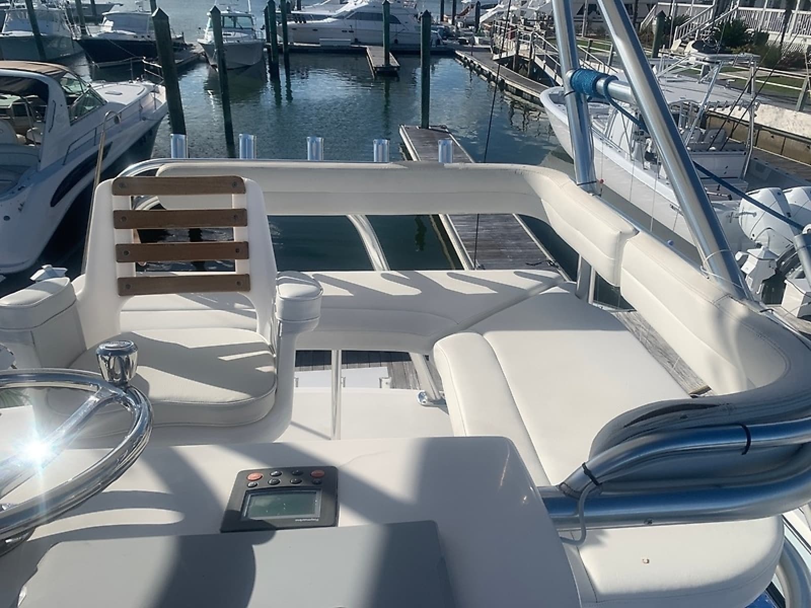 2006 Rampage 38 Express - Photo 63