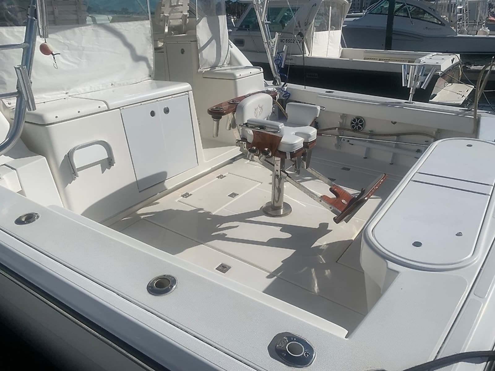 2006 Rampage 38 Express - Photo 8