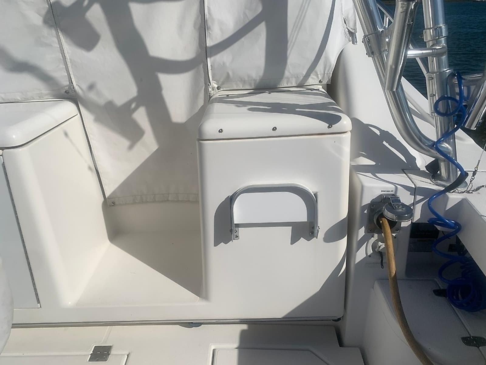 2006 Rampage 38 Express - Photo 11