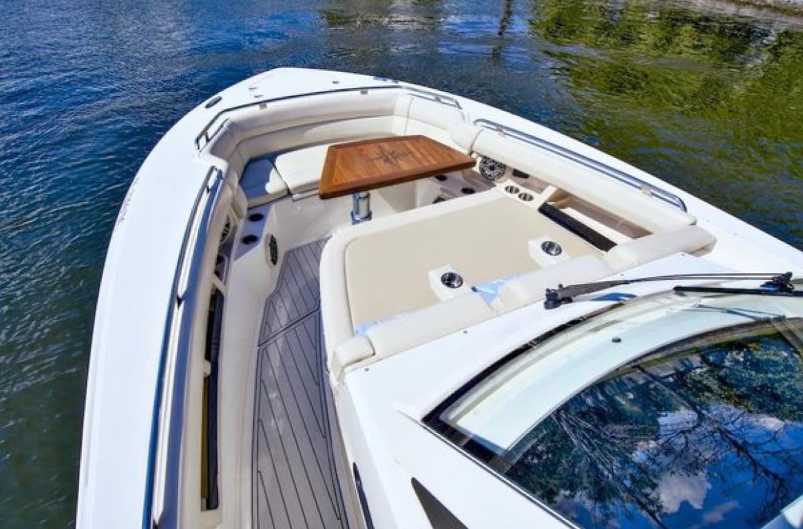 2019 Boston Whaler 350 Realm - Photo 7