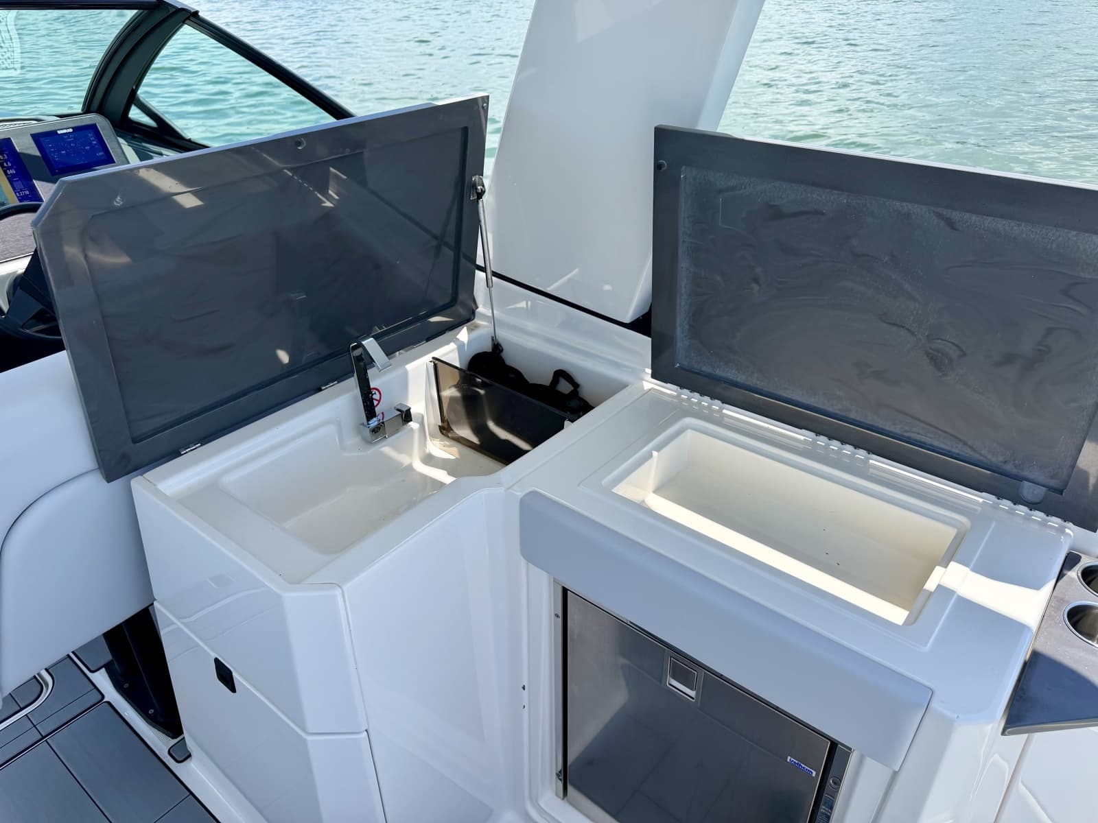 2022 Aviara AV32 OB - Photo 40