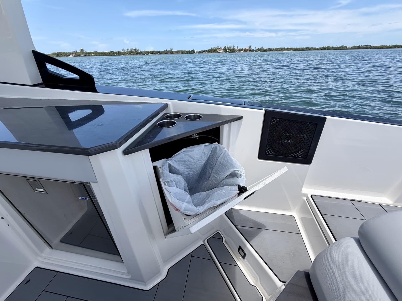 2022 Aviara AV32 OB - Photo 42