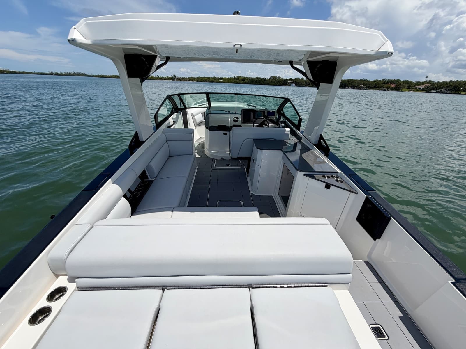 2022 Aviara AV32 OB - Photo 20