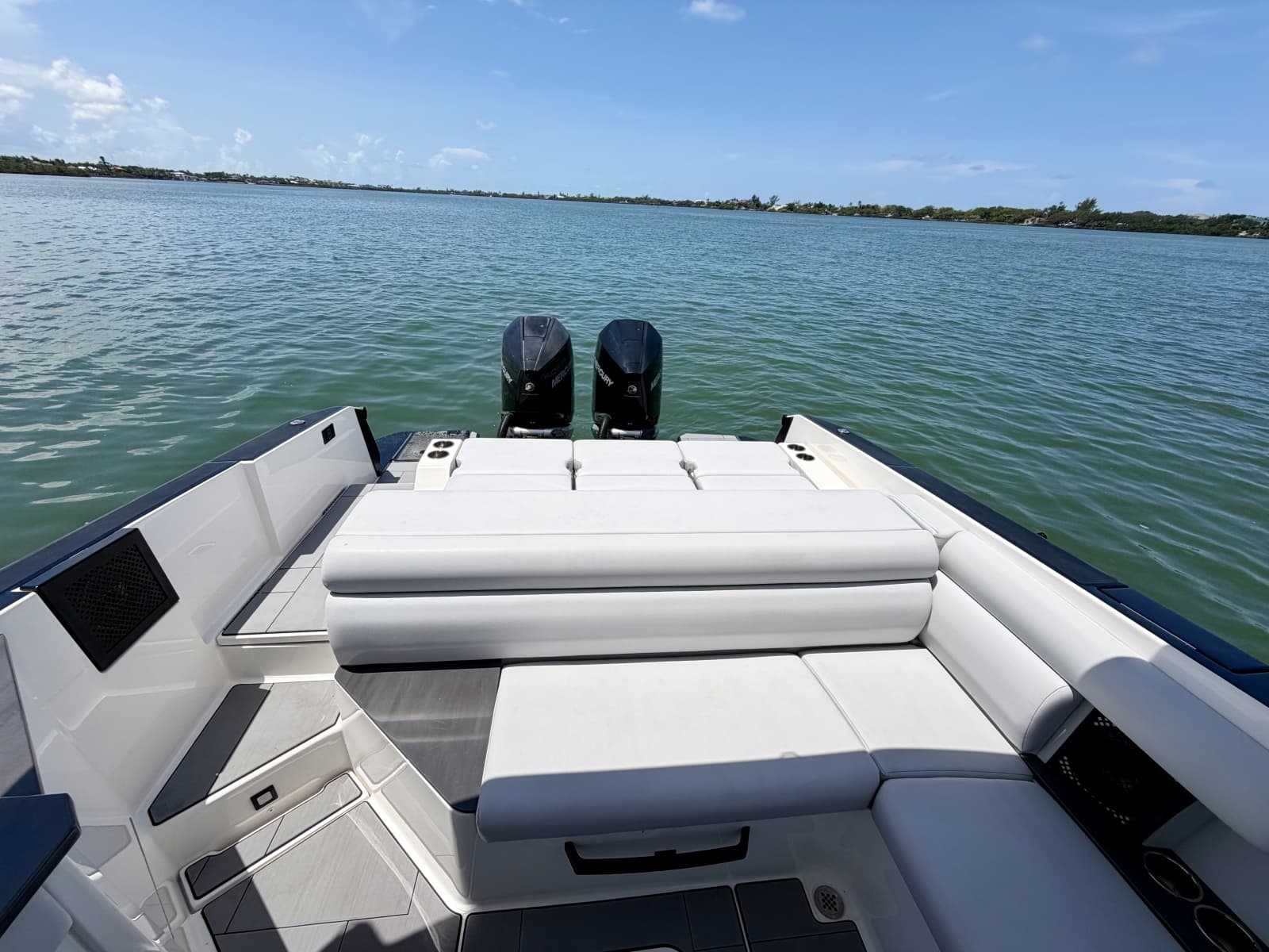 2022 Aviara AV32 OB - Photo 16