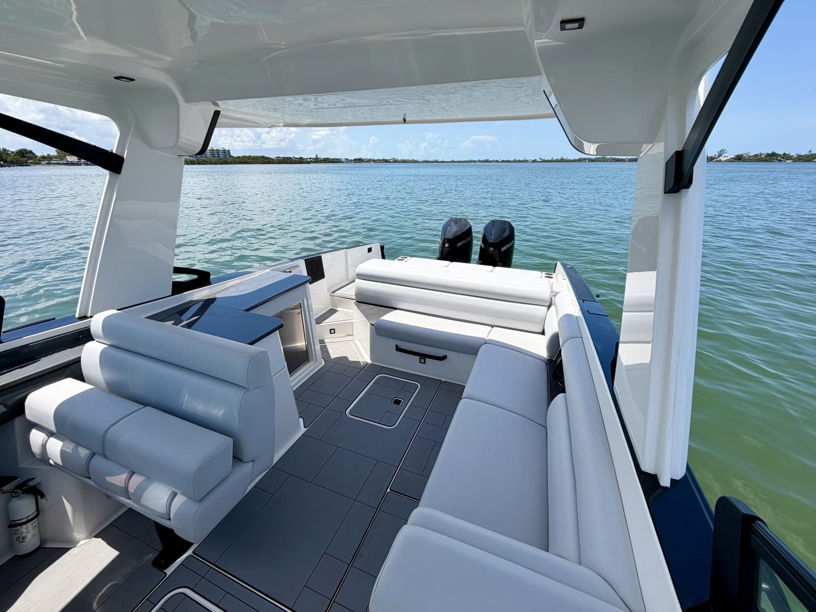 2022 Aviara AV32 OB - Photo 14