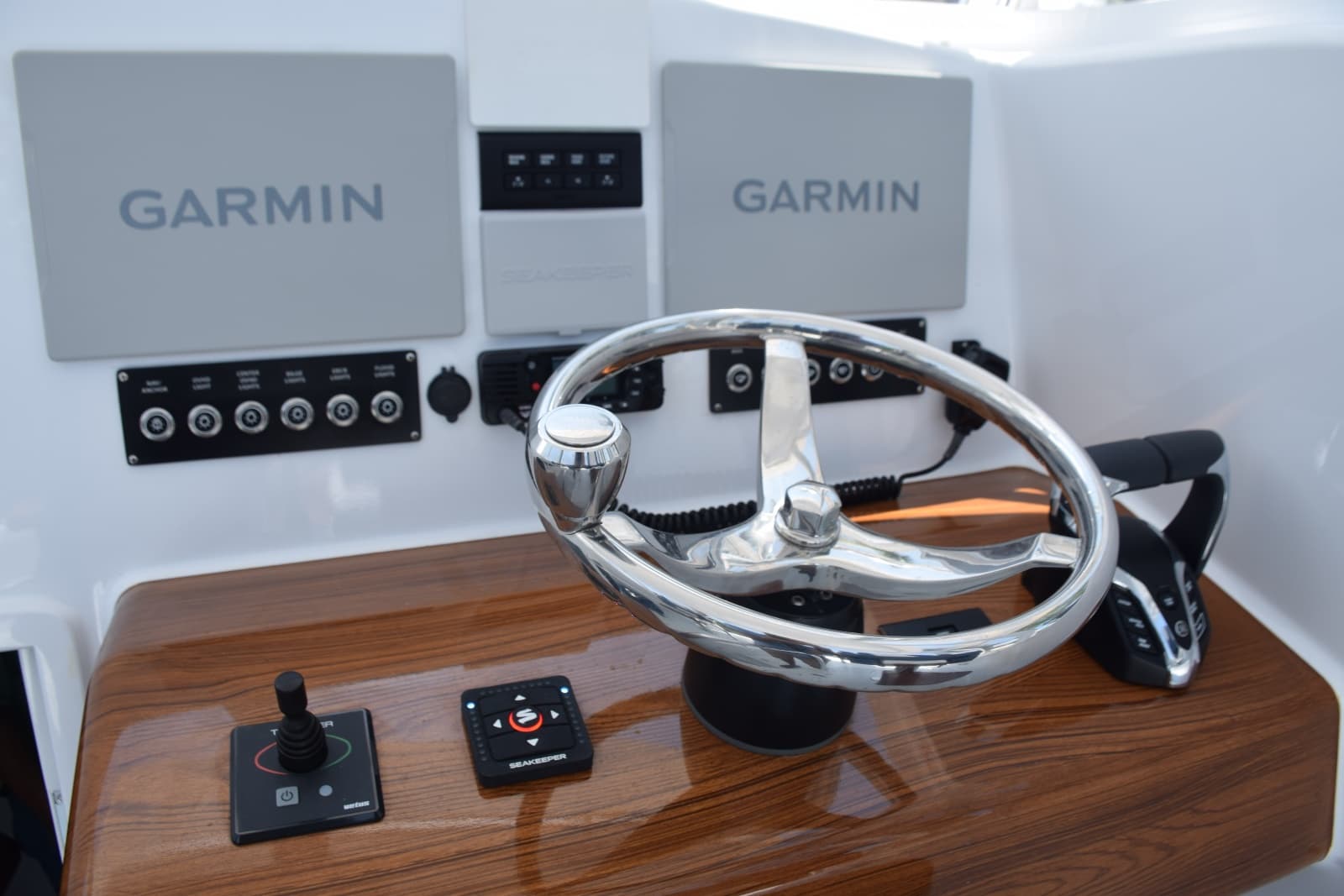 1962 Bertram 31 Express Cruiser - Photo 20