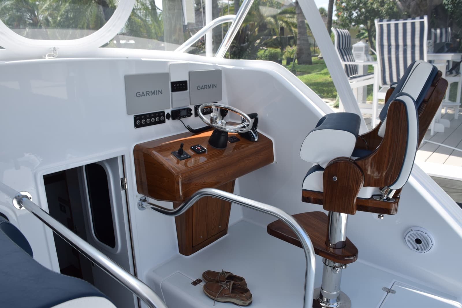 1962 Bertram 31 Express Cruiser - Photo 7