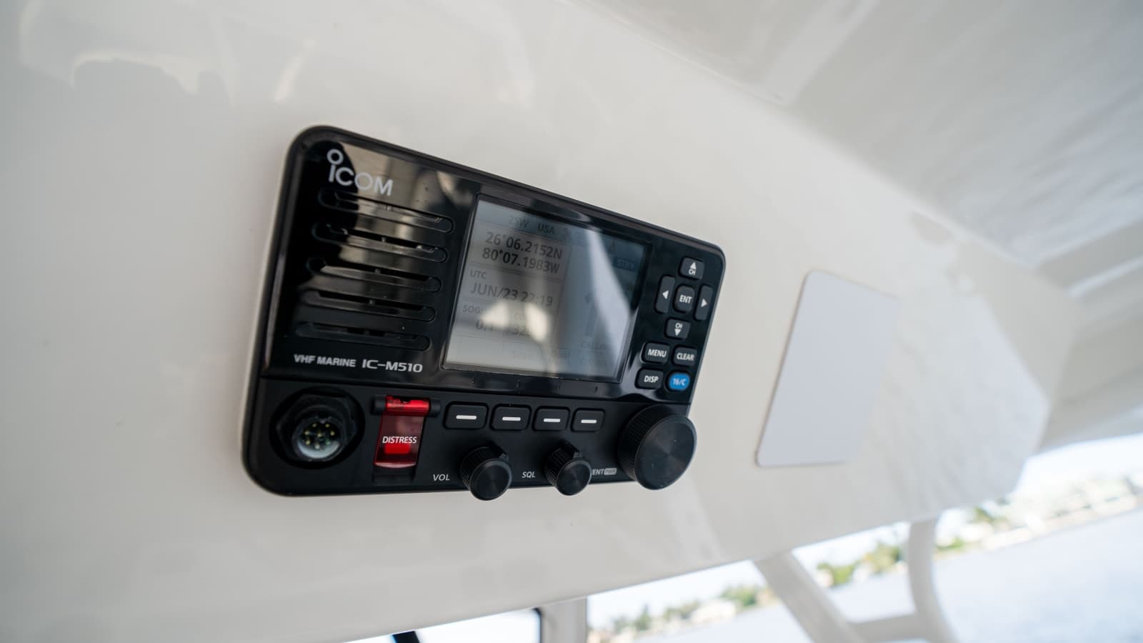 2022 Regulator 41 - Photo 26