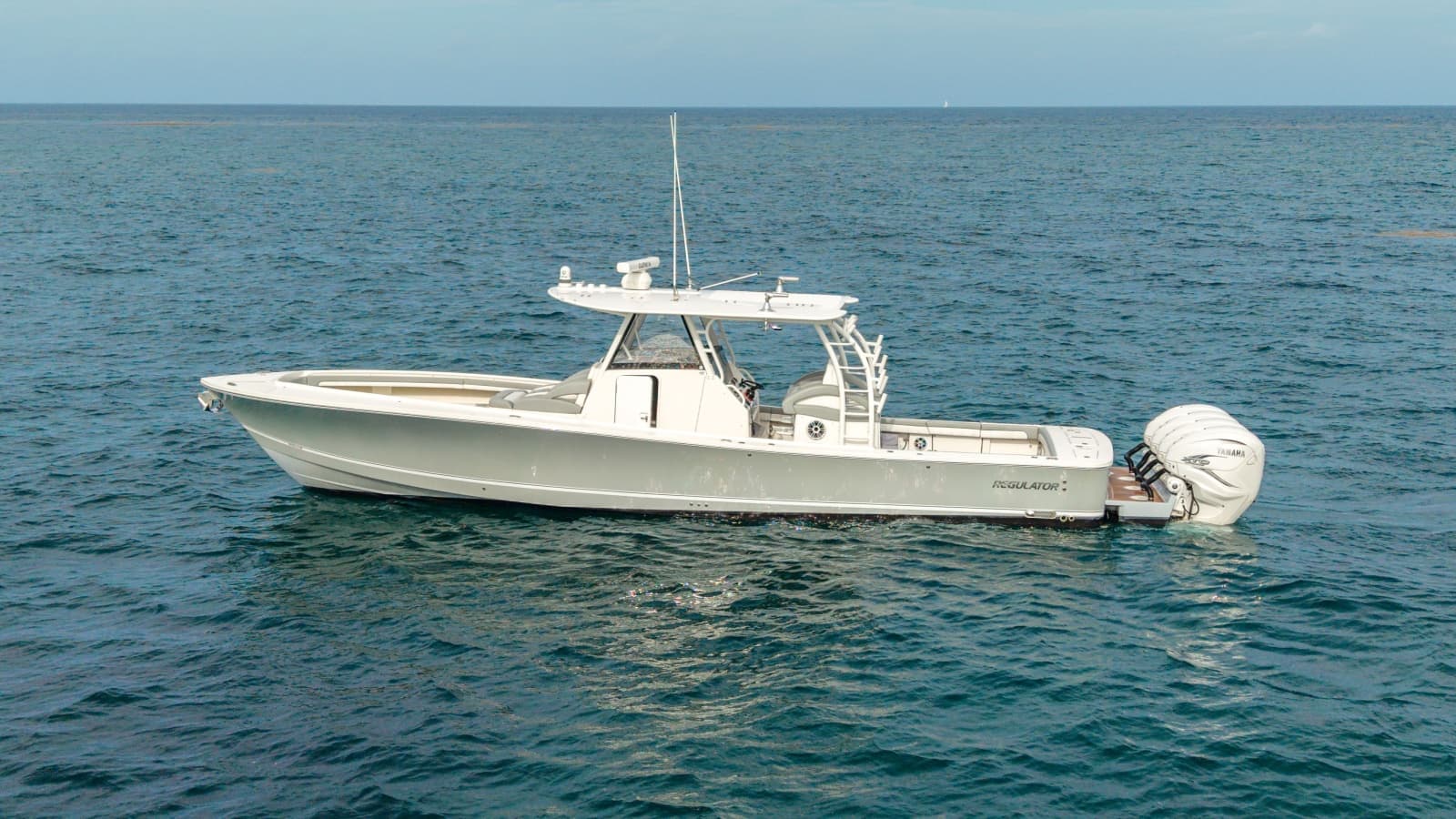 2022 Regulator 41 - Photo 1