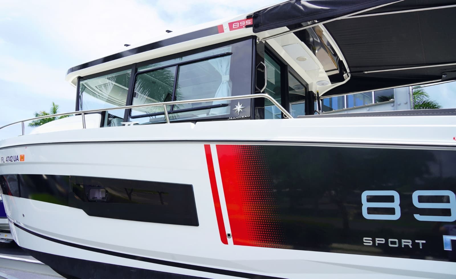 2025 Jeanneau NC 895 Sport S2 - Photo 3