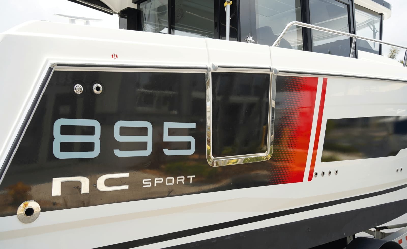 2025 Jeanneau NC 895 Sport S2 - Photo 7