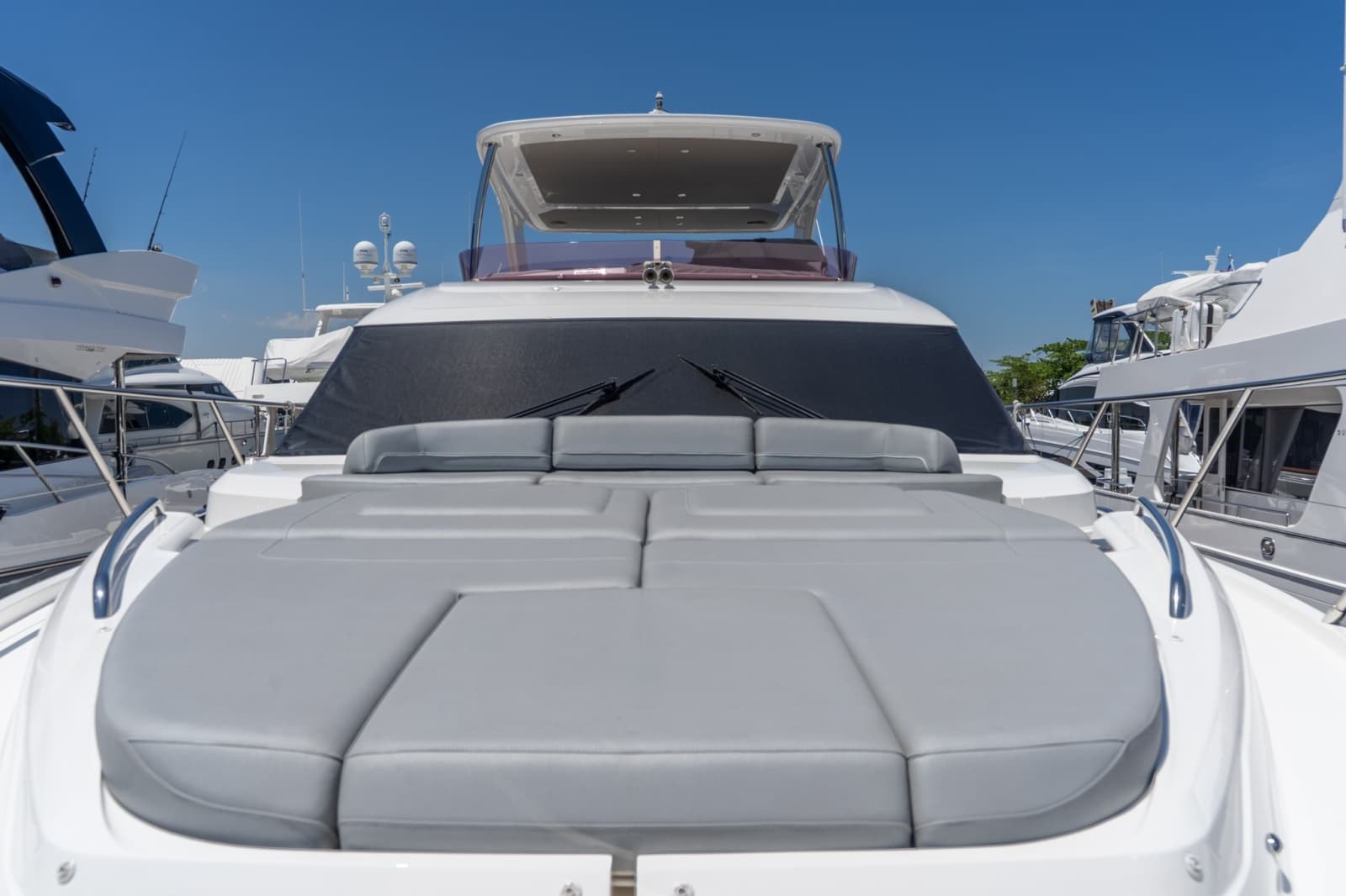 2021 Princess F55 - Photo 32