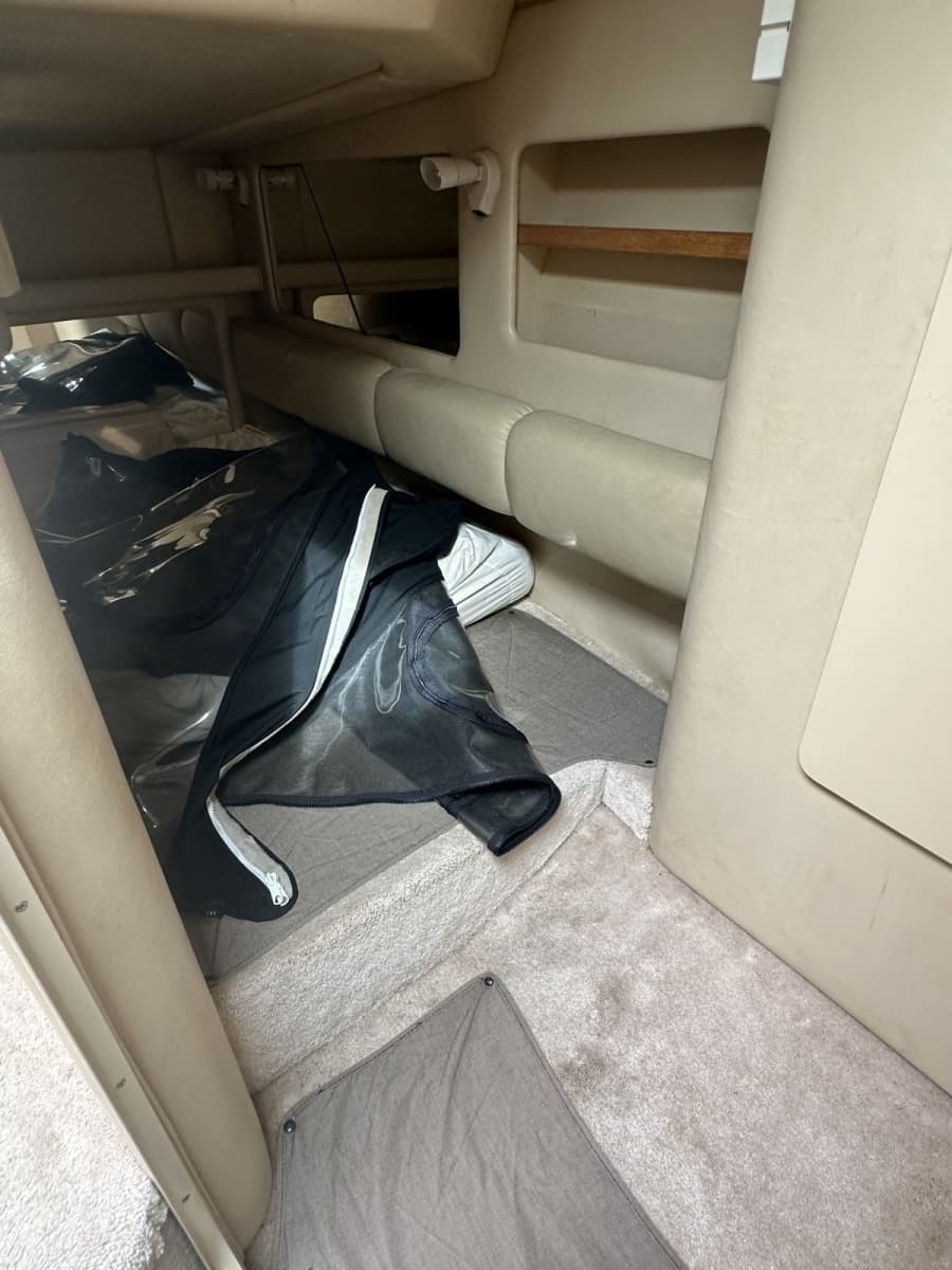 1998 Sea Ray 290 Sundancer - Photo 31