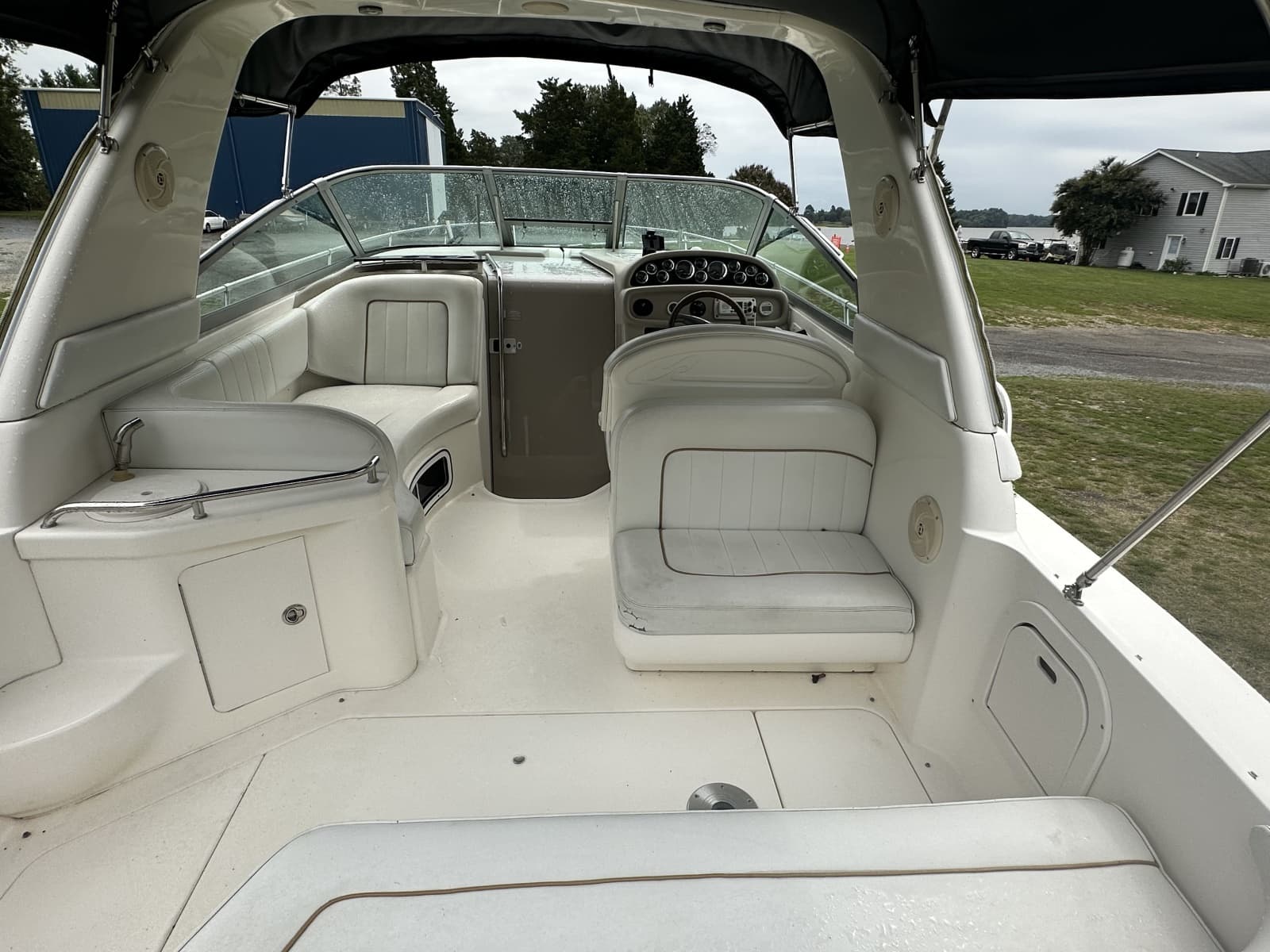 1998 Sea Ray 290 Sundancer - Photo 22