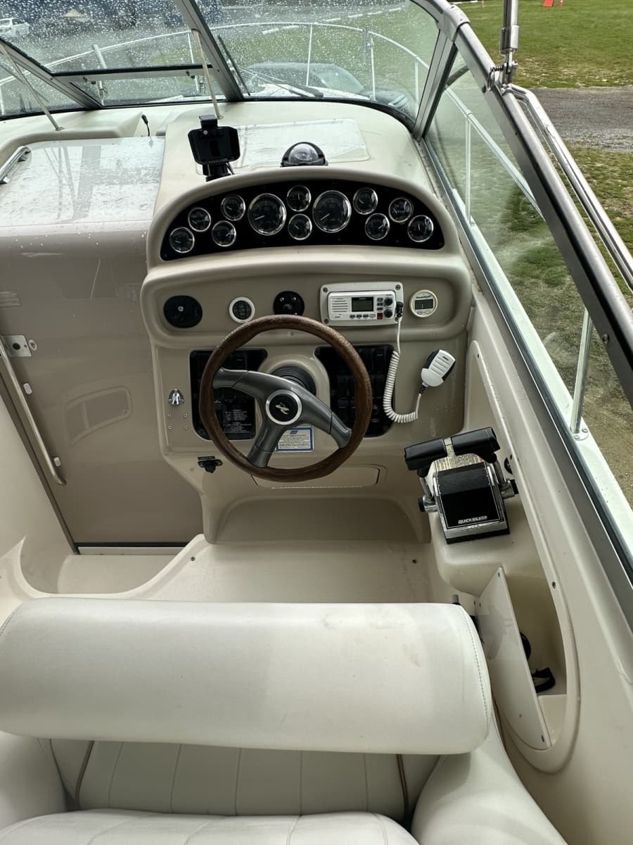 1998 Sea Ray 290 Sundancer - Photo 23