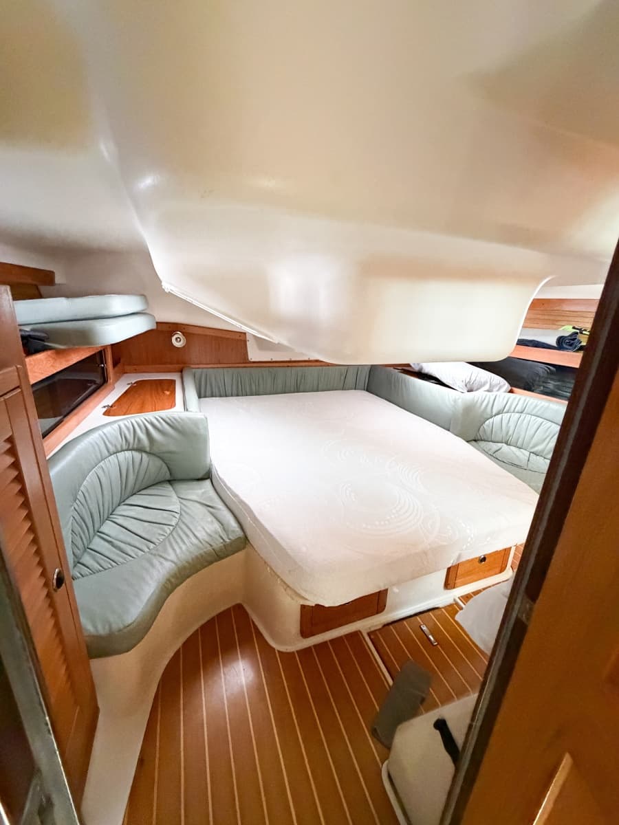 2000 Catalina 380 - Photo 27