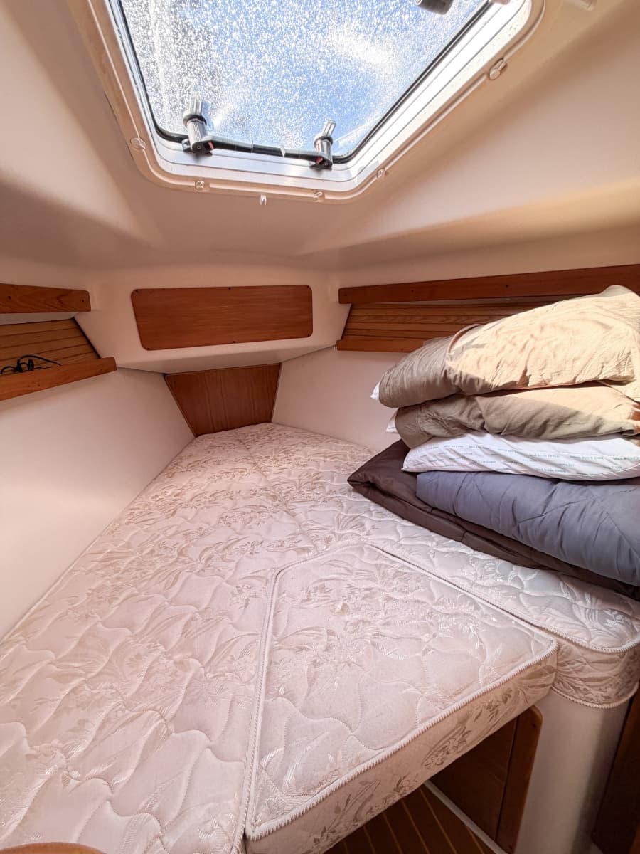 2000 Catalina 380 - Photo 35