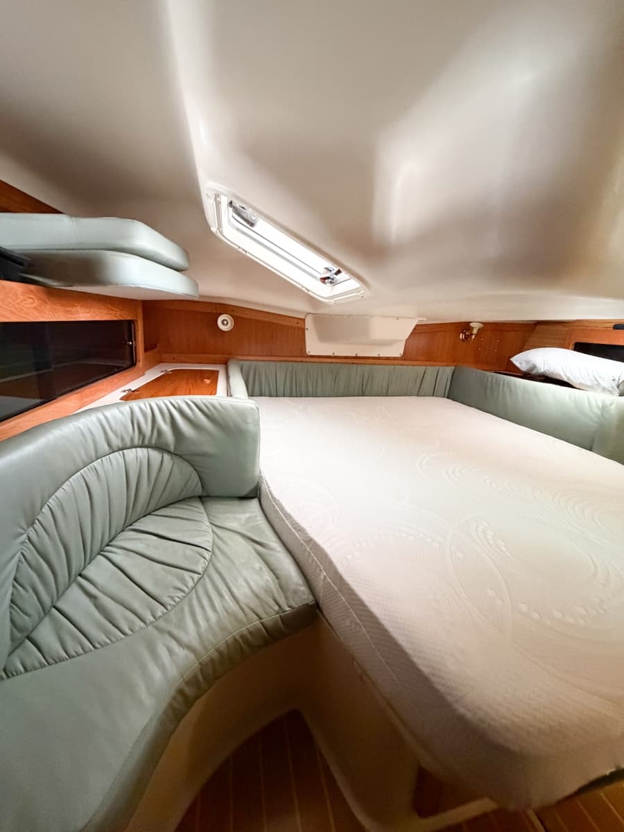 2000 Catalina 380 - Photo 25