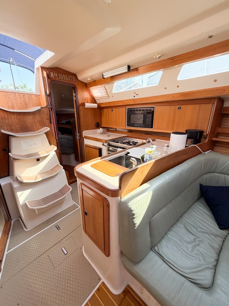 2000 Catalina 380 - Photo 38