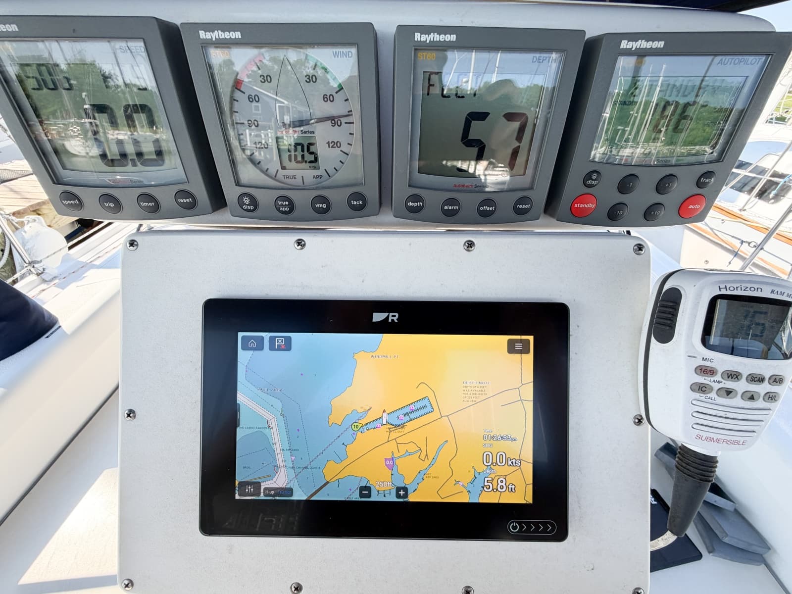 2000 Catalina 380 - Photo 65