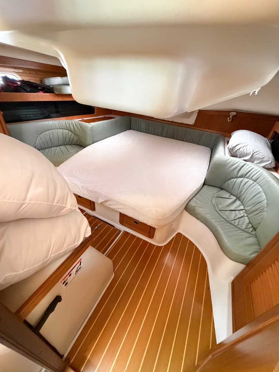 2000 Catalina 380 - Photo 55