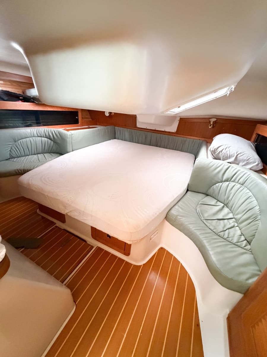 2000 Catalina 380 - Photo 24