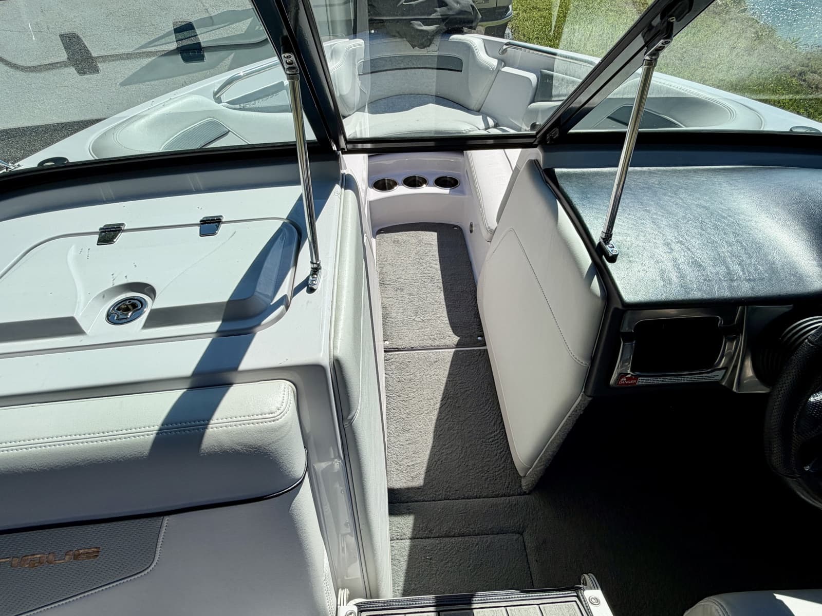 2011 Correct Craft Ski Nautique 200 OB - Photo 52