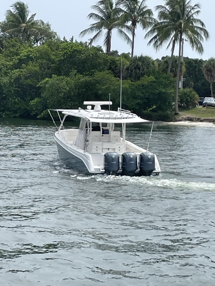 2015 Everglades 355CCX - Photo 3