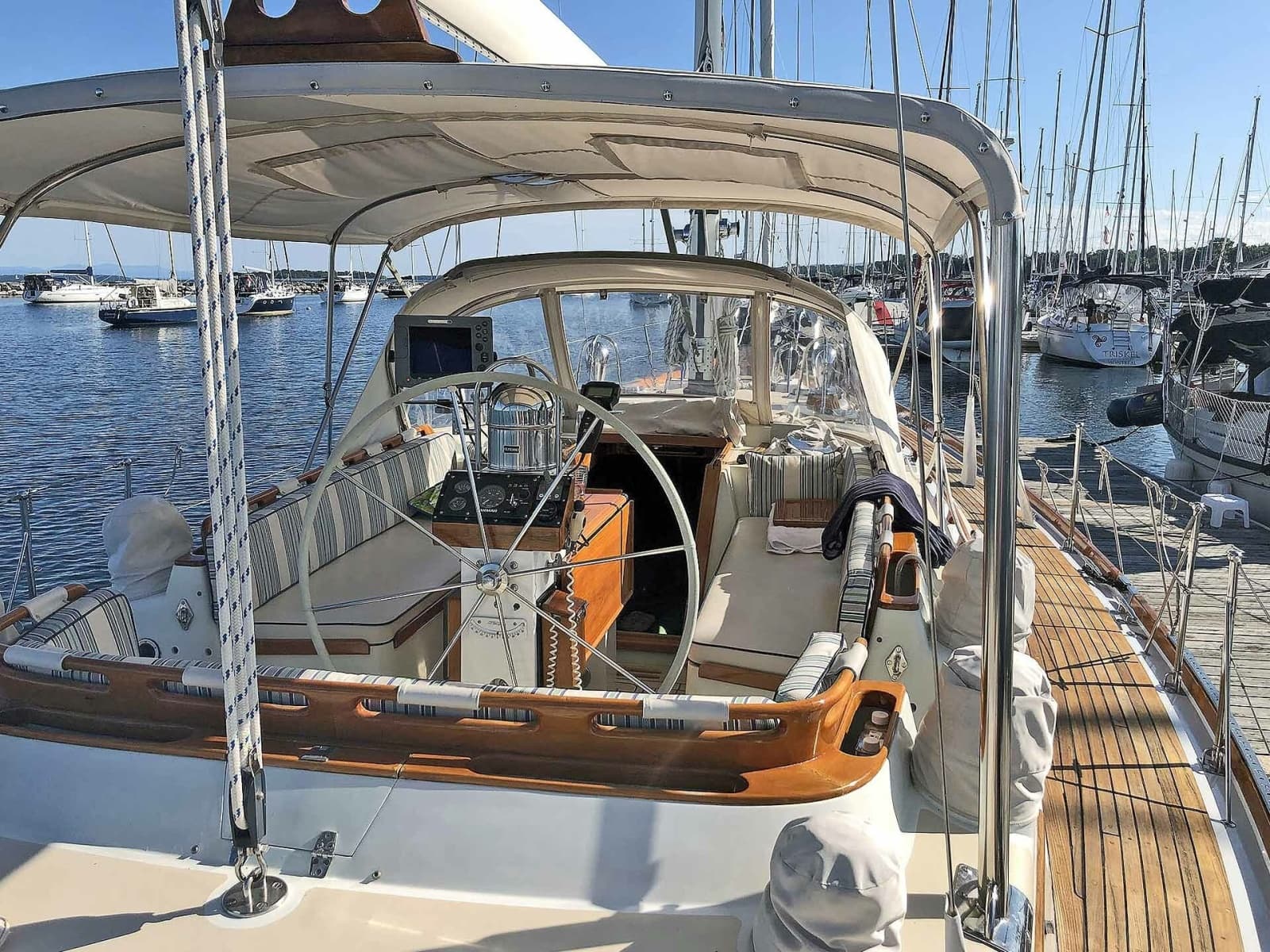 1988 Little Harbor 53 - Photo 12