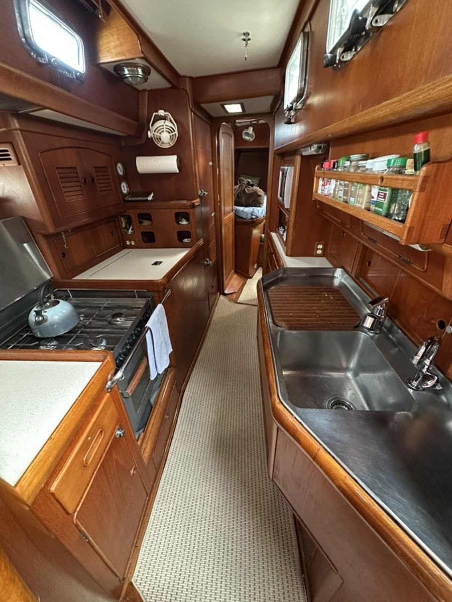 1988 Little Harbor 53 - Photo 16