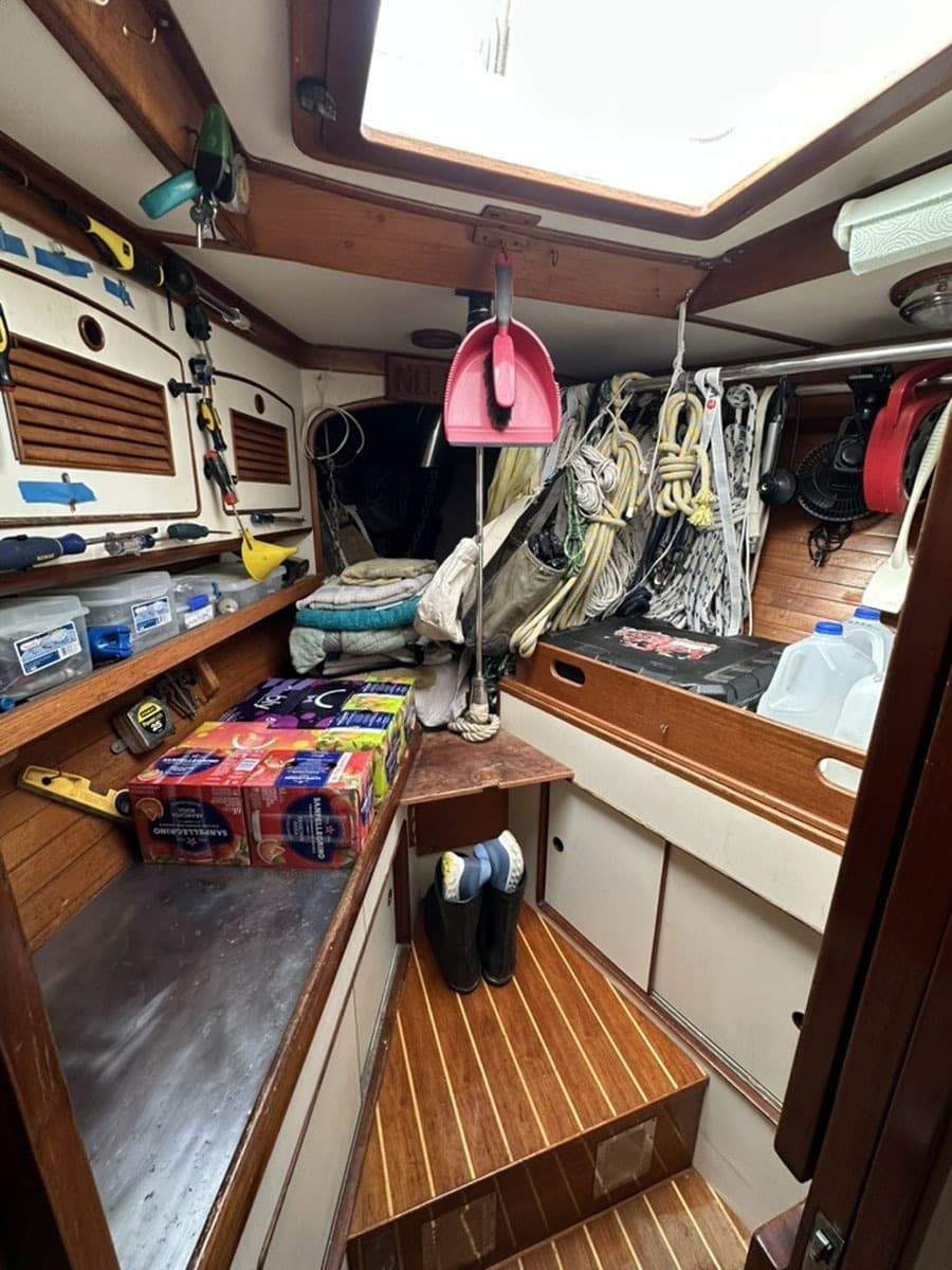 1988 Little Harbor 53 - Photo 36
