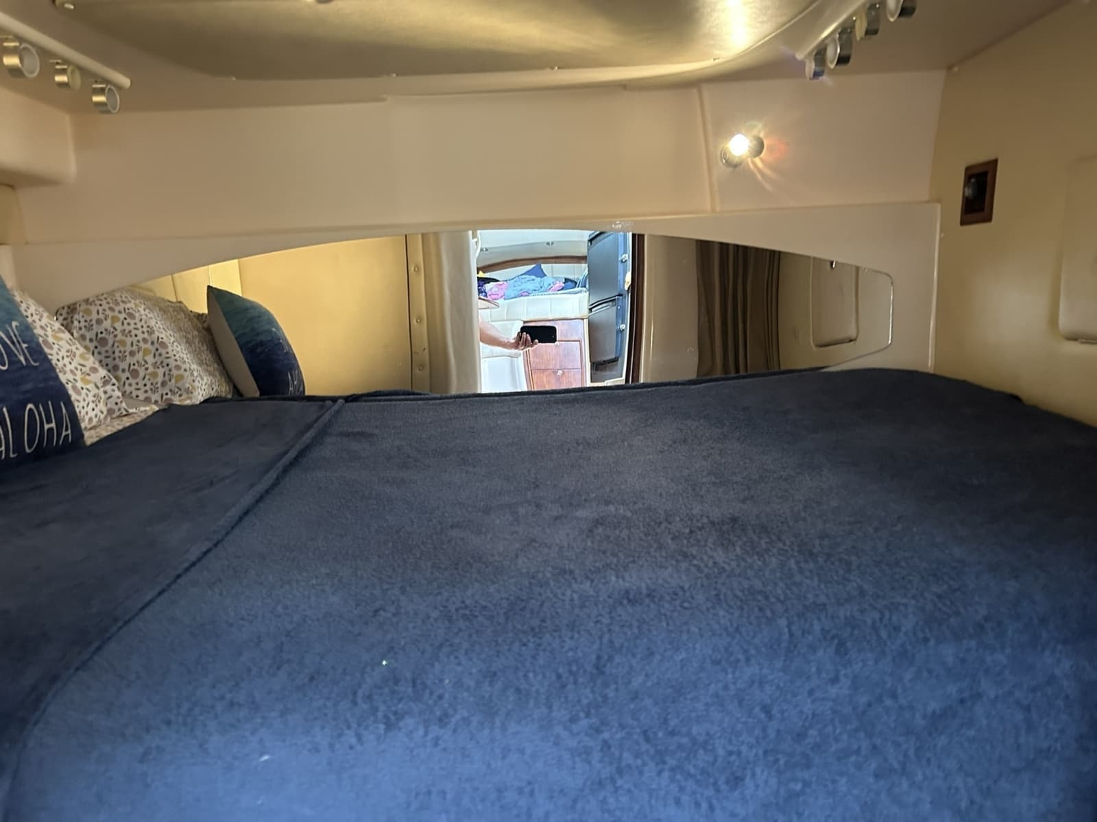 2007 Grady-White Express 360 - Photo 23