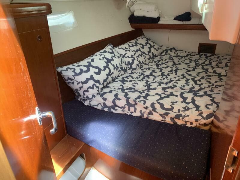 2004 Beneteau Oceanis 393 - Photo 17