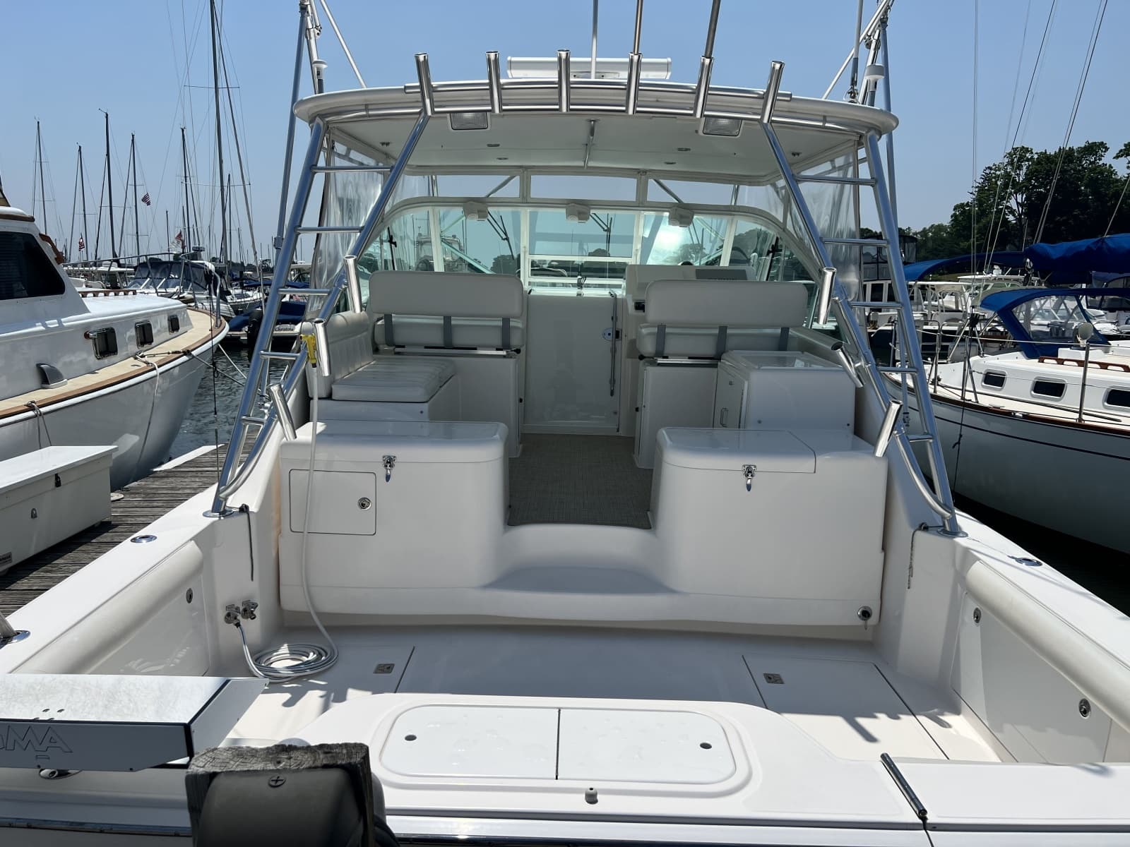 2007 Cabo 35 Express - Photo 4
