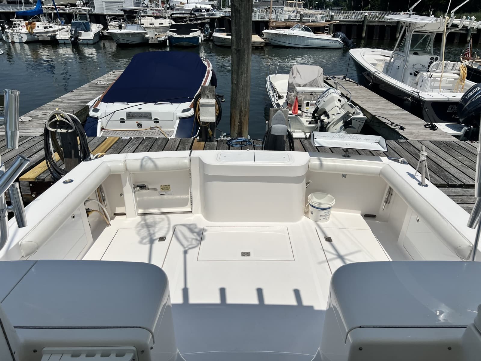 2007 Cabo 35 Express - Photo 10