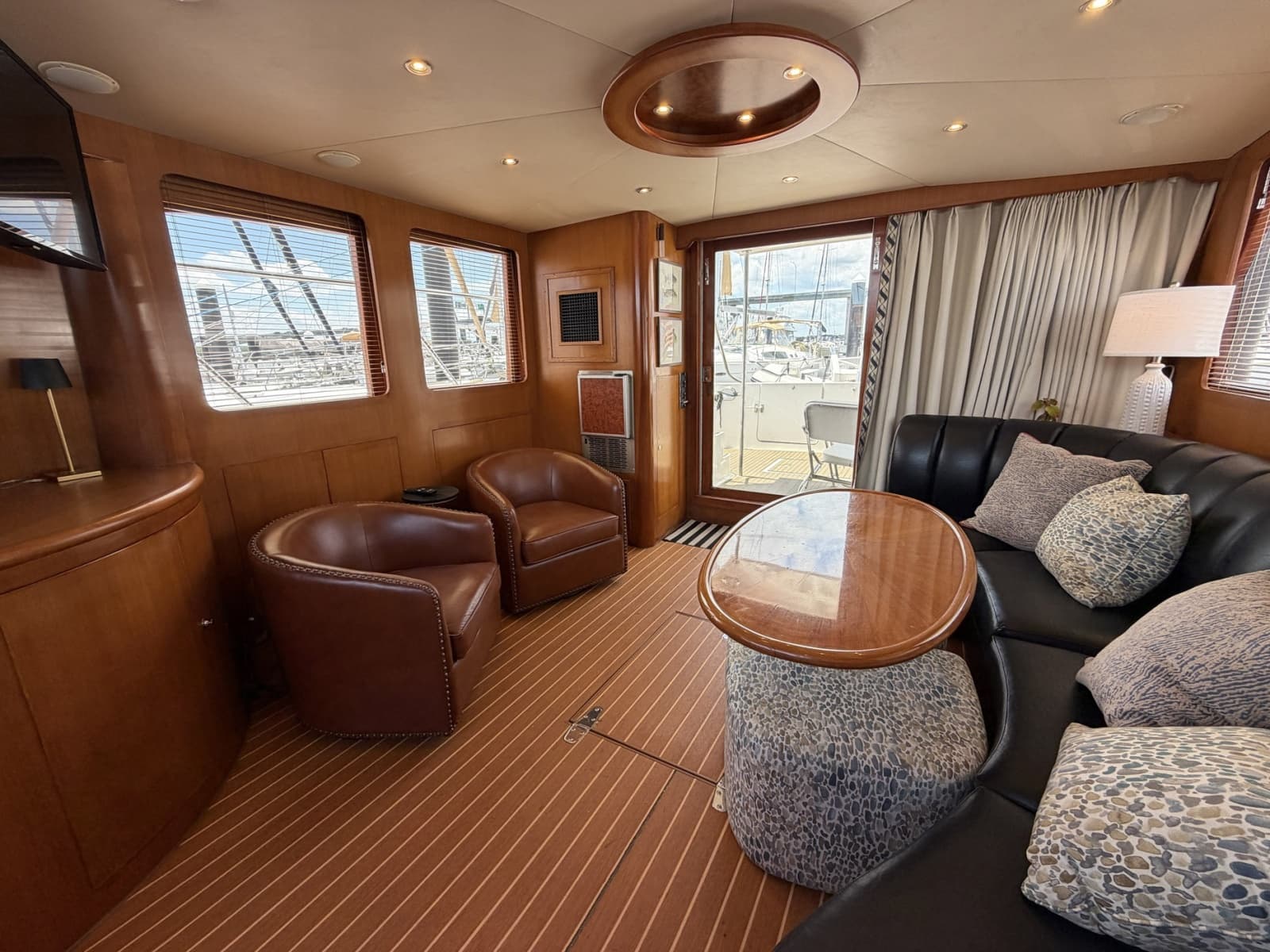 2005 Ocean Alexander  - Photo 39