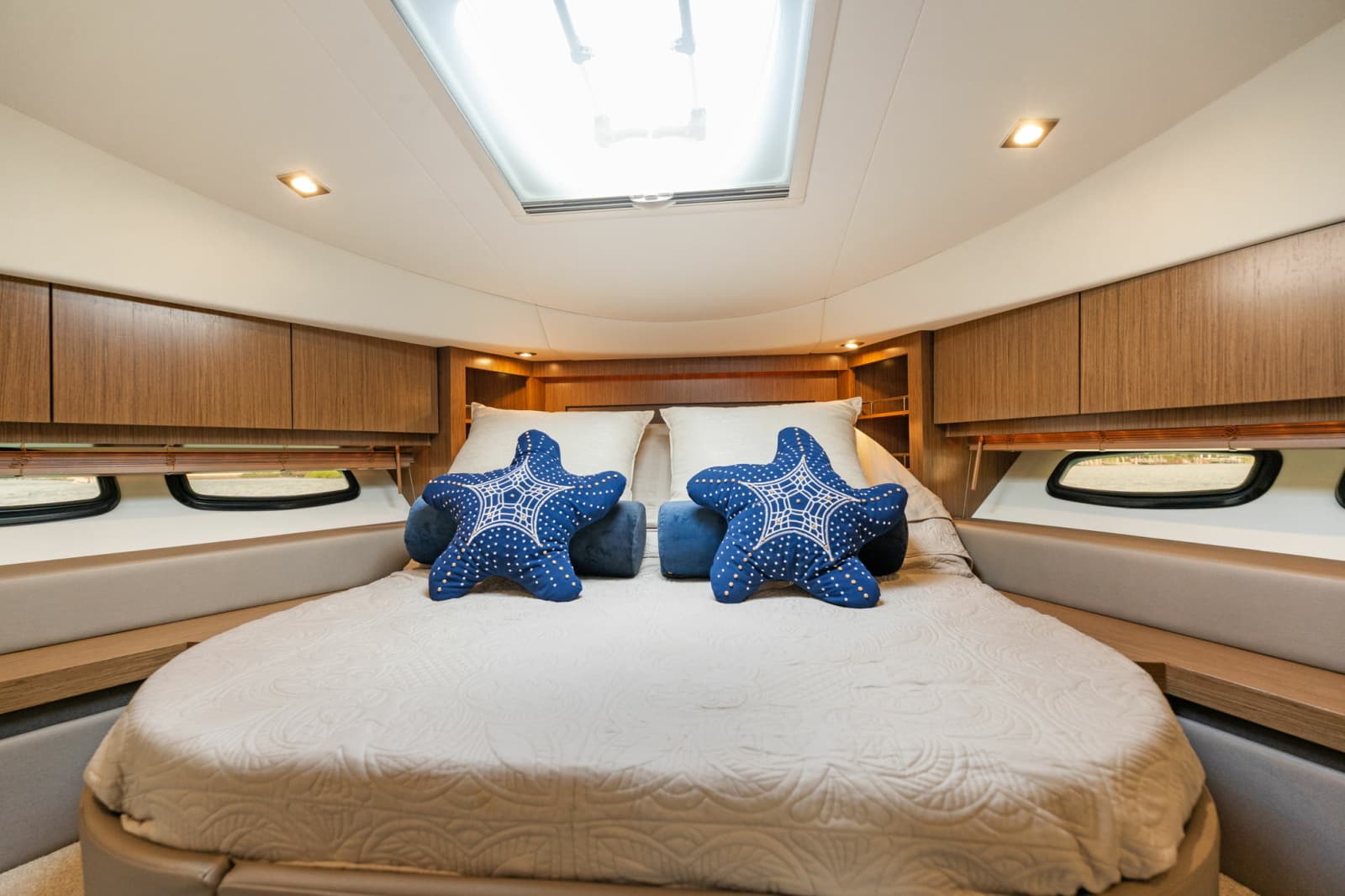 2017 Sea Ray SUNDANCER 510 - Photo 37