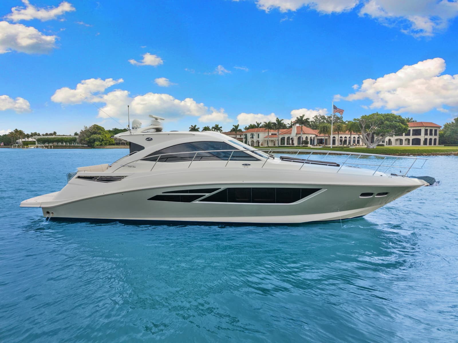 2017 Sea Ray SUNDANCER 510 - Photo 1