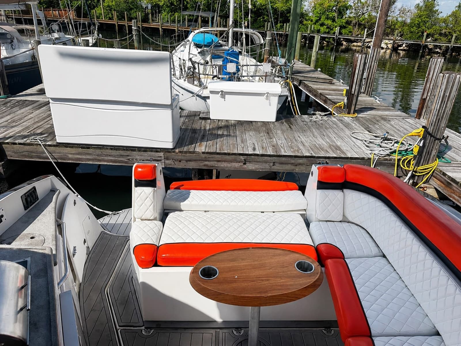 2012 Rinker 310 Express Cruiser - Photo 18